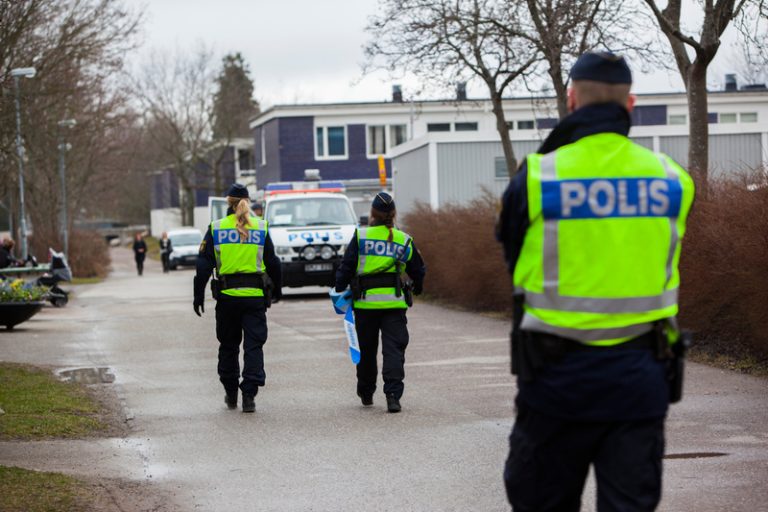 Polisen omhändertar berusade och utreder misshandel i Norrbotten