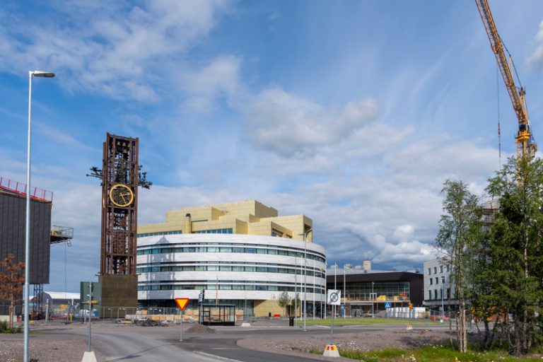 Revisorerna riktar kritik mot nämndens ekonomistyrning